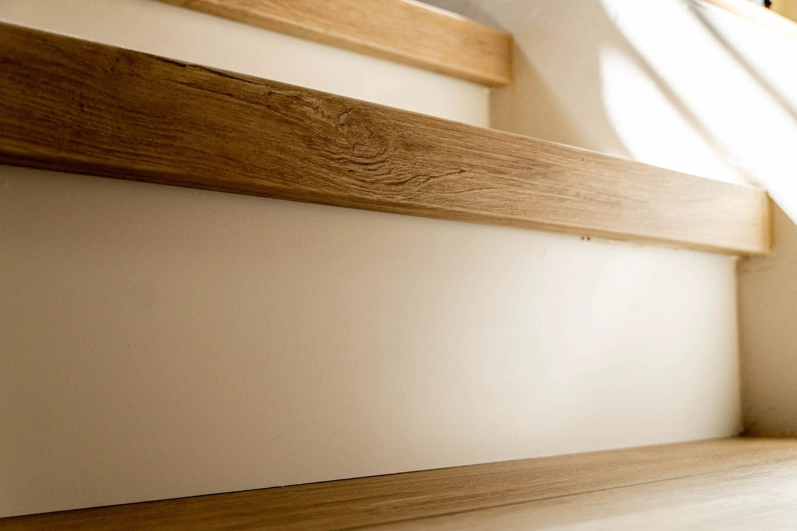CUSTOM CRAFTED Stairnose Molding